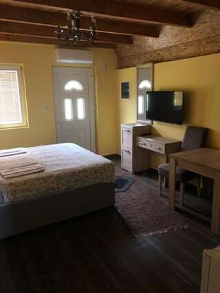 Апартаменты Bungalow Holiday Плужине Апартаменты-студио-6
